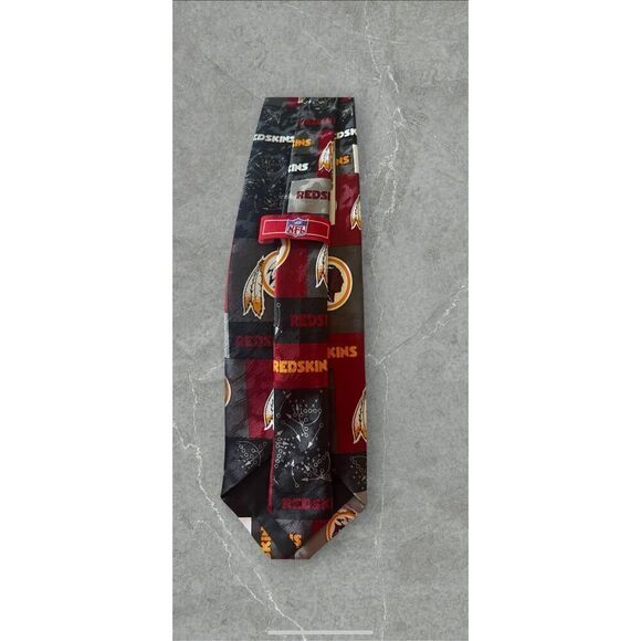 Ralph Marlin & Co. Mens Multicolor Washington Red Skin Block & Play Neck Tie - Picture 14 of 16